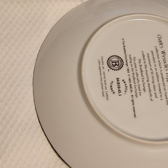 The Bradford Exchange Peppercricket Farms Decorative Plates Charles Wysocki's - Picture 4 of 6